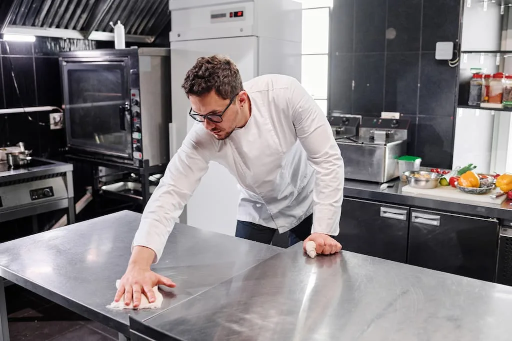  Importance of Easiness to Clean Surfaces - The Role of Commercial Kitchen Equipment in Food Safety