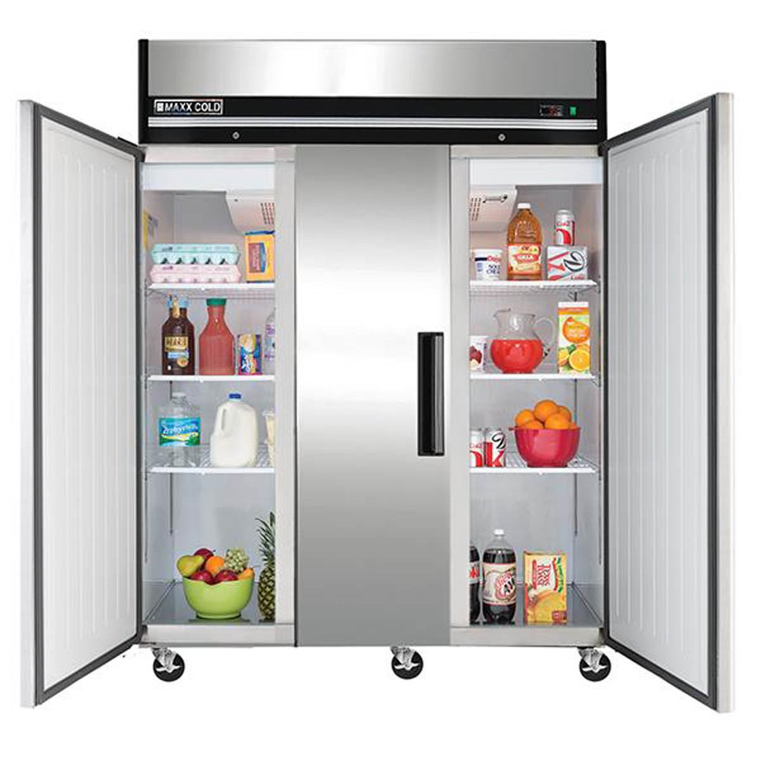 Maxx Cold MXCR-72FDHC 81" Three Section Reach-In Refrigerator w/ 3 Solid Doors, Top Mount, Aluminum Interior, 72 cu. ft
