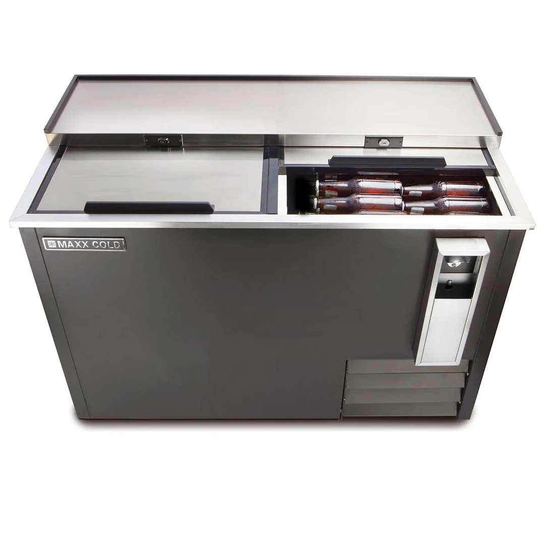 Maxx Cold MXCR50BHC 49" X-Series Bottle Cooler w/ 14.0 cu. ft., Side-Mounted Compressor
