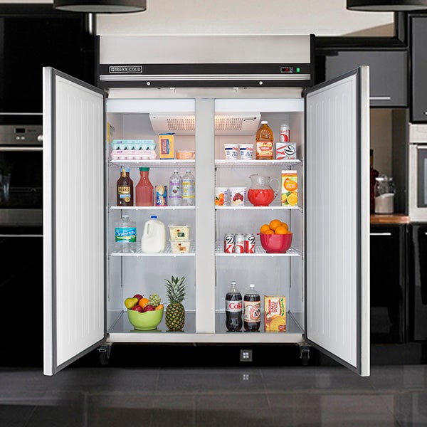 The Maxximum MXCR-49FD Maxx Cold Series Reach-In Refrigeration, Chef's Deal