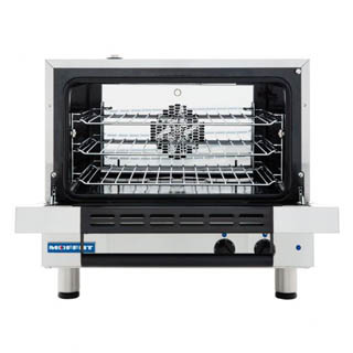 Moffat Turbofan E22M3 ON THE SK23 STAND
Half Size Manual / Electric Convection Oven
on a Stainless Steel Stand